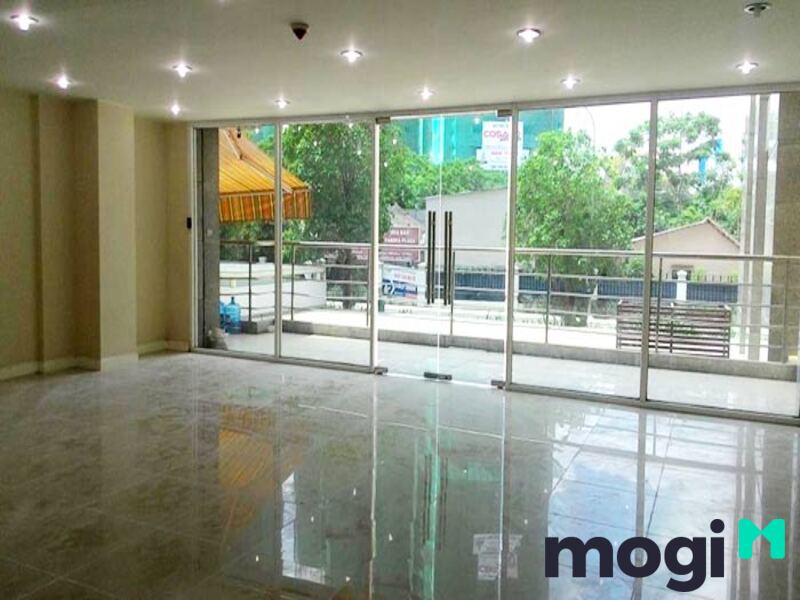 Thuê mặt bằng kinh doanh và những điều cần ghi nhớ 1 Đặc điểm của mặt bằng ảnh hưởng rất nhiều tới tình hình kinh doanh