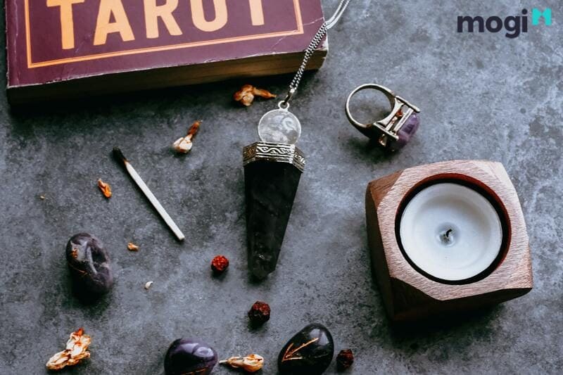 đá tarot