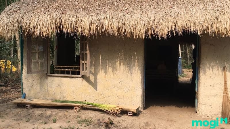 nhà tranh vách đất