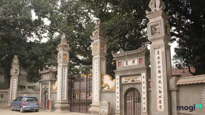 Cổng tam quan là gì? Khám phá kiến trúc và ý nghĩa của cổng tam quan 5 Tam quan môn là lối đi cho vua và quan chức