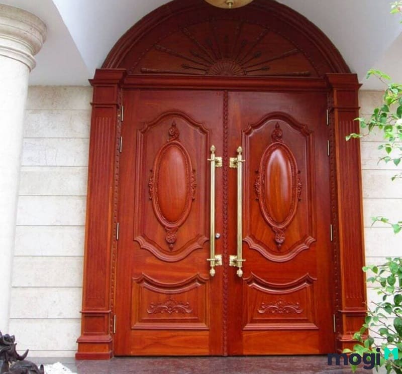cách dán bùa trấn trạch nhà mới