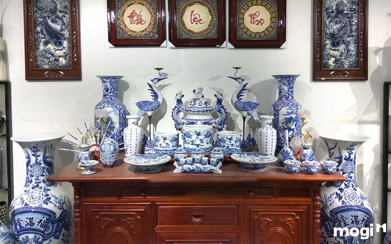 Bàn thờ gia tiên gồm những gì?