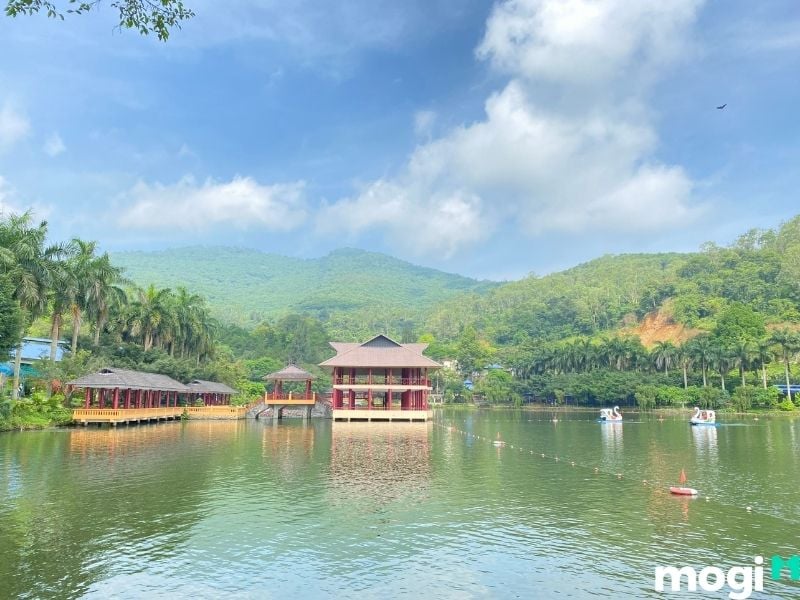 Khu du lịch Ao Vua tại Ba Vì