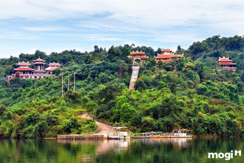 Địa điểm du lịch tâm linh Đà Lạt