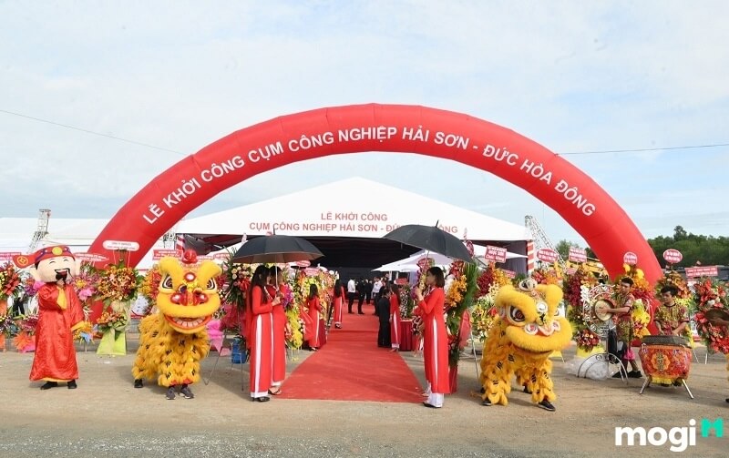 Cơ sở hạ tầng tại KCN Hải Sơn đầy đủ và hiện đại.
