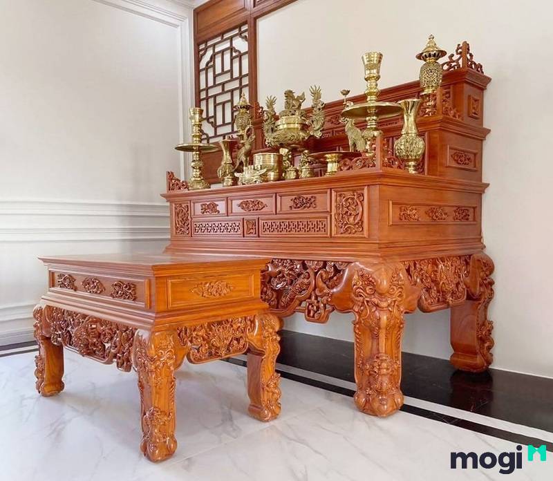 Bàn thờ tam cấp