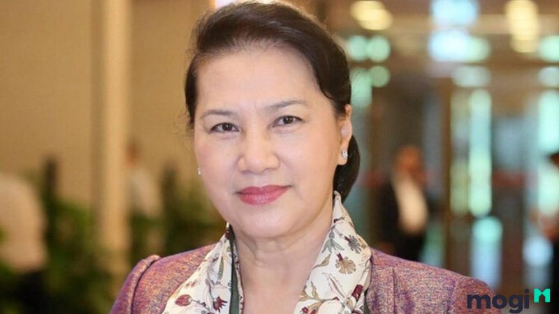 Xem tướng phụ nữ có năng lực lãnh đạo