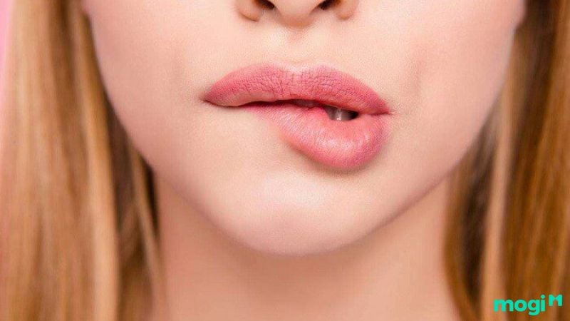 Giật Môi Là Báo Hiệu Điềm Gì? Giải Mã Hiện Tượng Giật Môi Chuẩn Xác Nhất 7 Giải mã hiện tượng môi trên bị giật