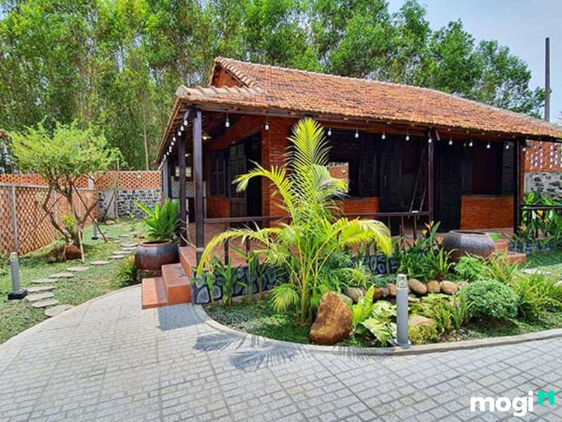 Bố trí thiết kế sân vườn nhà quê