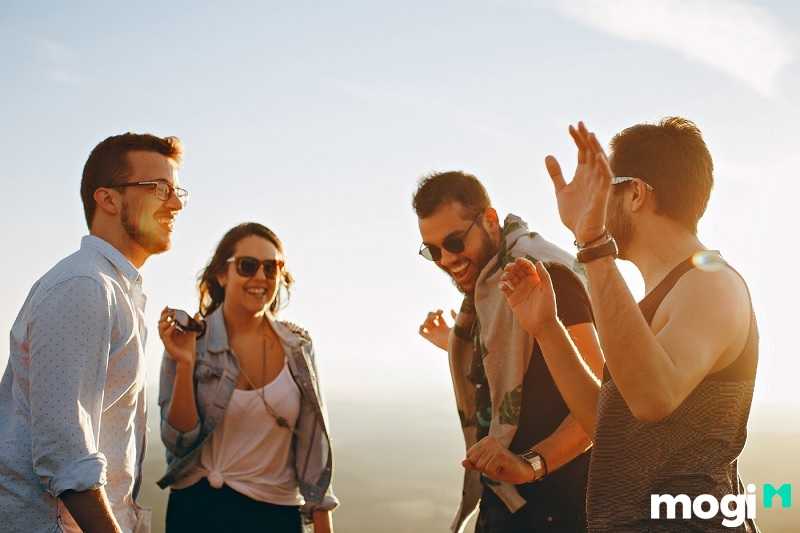 Nếu Bạch Hổ đắc địa thì lại có nhiều bạn bè, đồng nghiệp, người thân có chức quyền