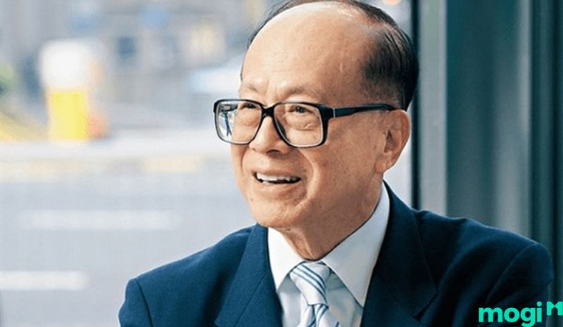 Tỷ phú Lý Gia Thành sở hữu mũi túi mật