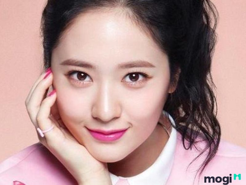 trang điểm che khuyết điểm mũi két
