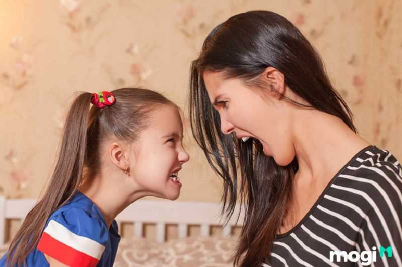 Sao Kình Dương ở cung Phụ Mẫu thì cha mẹ con cái thường khắc nhau