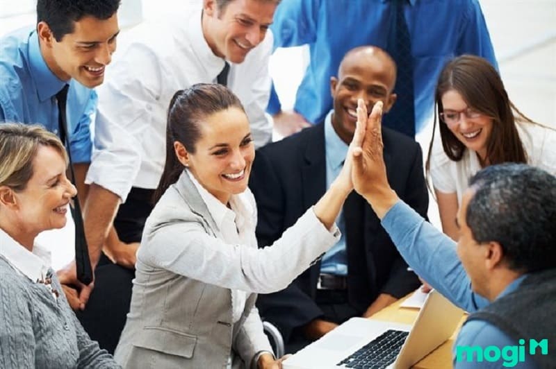 Sao Hóa Khoa tọa Nô Bộc có được bạn bè đồng nghiệp giỏi hỗ trợ