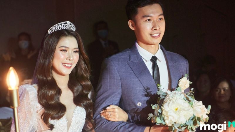 Sao Thiên Khốc tại cung Phu Thê