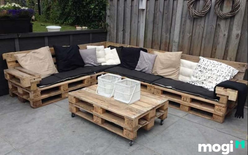 Một mẫu bàn cafe di động khác từ gỗ Pallet