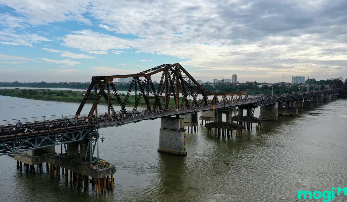 Vì sao nên mua bán đất nền tại Long Biên