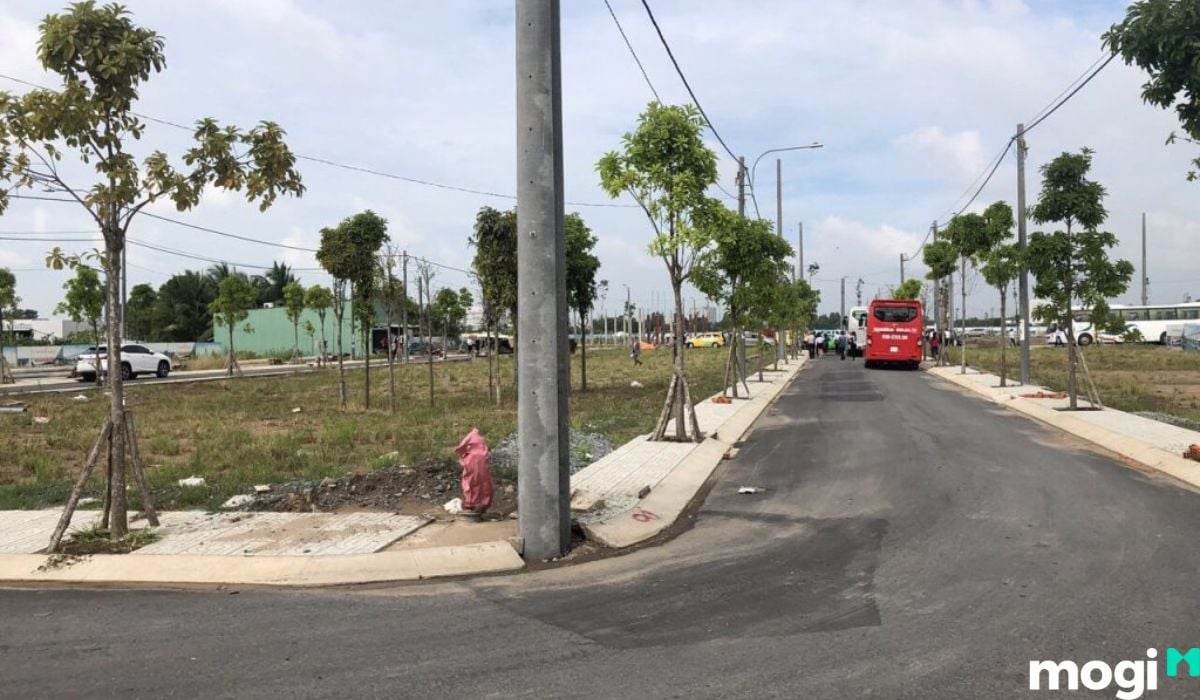 Lưu ý khi mua bán đất Đức Hòa