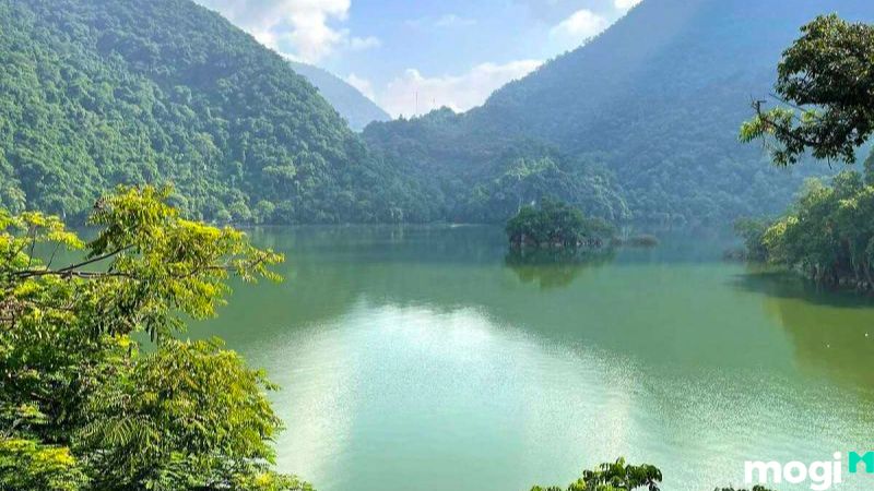 MNC là đất gì?