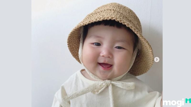 Mơ thấy trẻ con cười