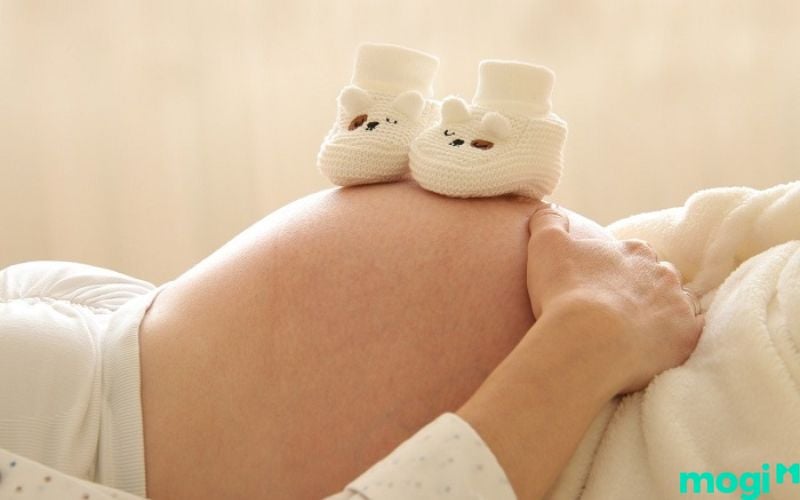 Nằm mơ thấy người thân có bầu