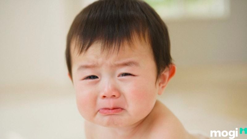 Mơ thấy trẻ con khóc