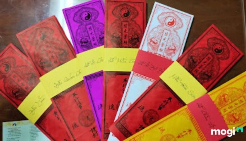 Cách nhận biết cách viết sớ cầu bình an đẹp thường nhìn vào bao đựng sớ