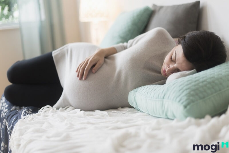 Nằm Mơ Thấy Cắt Tóc Là Điềm Gì? Lành Hay Dữ? Con Số May Mắn 10 Bà bầu nằm mơ thấy cắt tóc