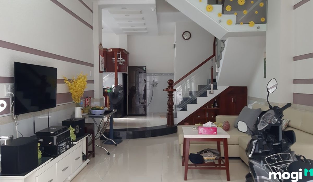 Thuê nhà hẻm quận 11