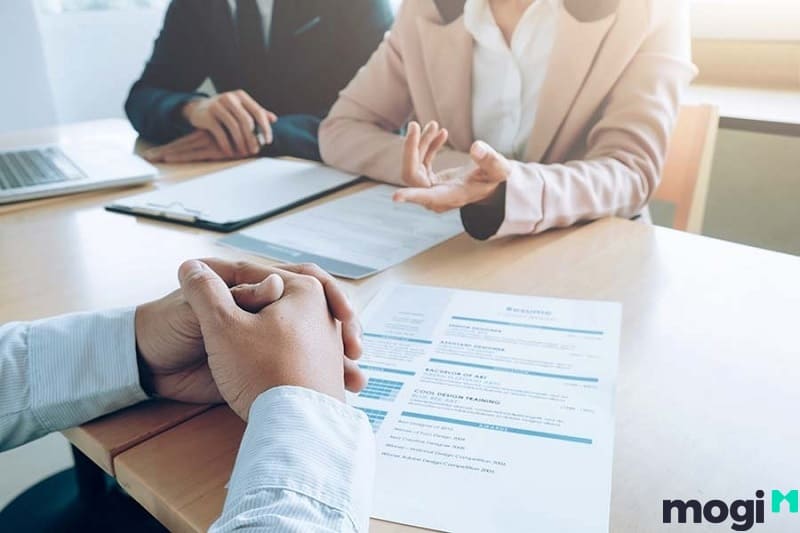Hợp đồng mua bán nhà ở phải được lập thành văn bản và phải có chứng thực