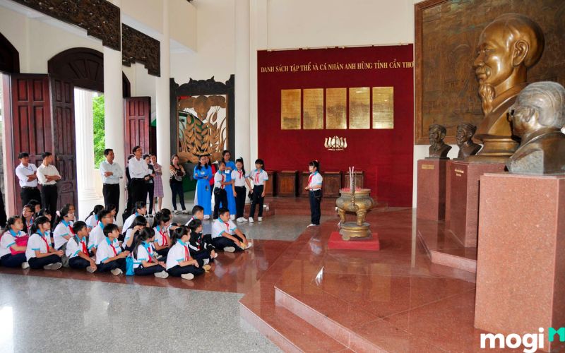 giờ mở cửa bào tàng Cần Thơ 