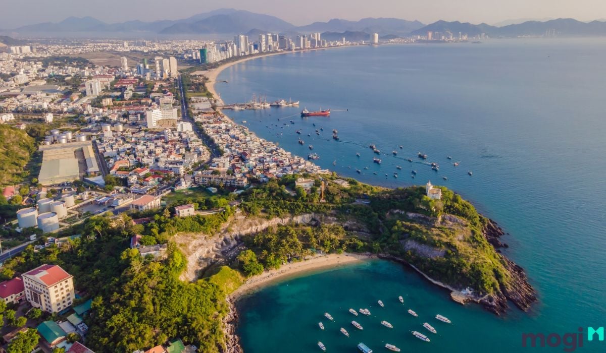 Vị trí địa lý vô cùng đắc địa của Nha Trang