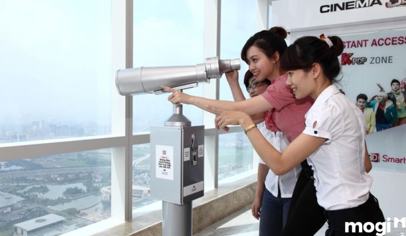Việc tham quan đài quan sát Landmark Sky 72 là điều ưu tiên
