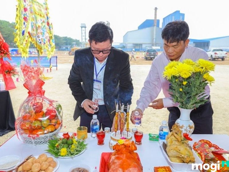 Cách cúng động thổ cho đội thi công