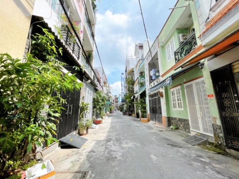 Thuê nhà hẻm nguyên căn BinhfDuowng giá rẻ