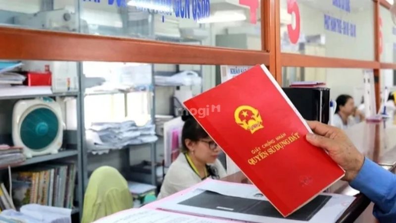 Cầm sổ đỏ có cần công chứng không
