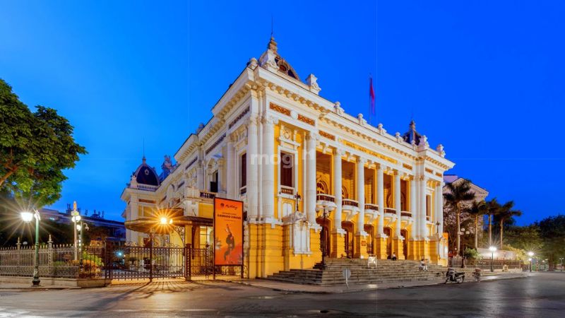Chợ Đồng Xuân: Điểm mua sắm, tham quan biểu tượng tại Hà Nội 18 Chiêm ngưỡng kiến trúc tuyệt đẹp của Nhà hát Lớn Hà Nội - Nguồn ảnh: Sưu tầm