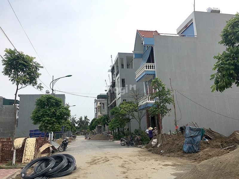Hãy nhớ thương lượng lại giá cả với người bán để mua được đất với giá tốt hơn