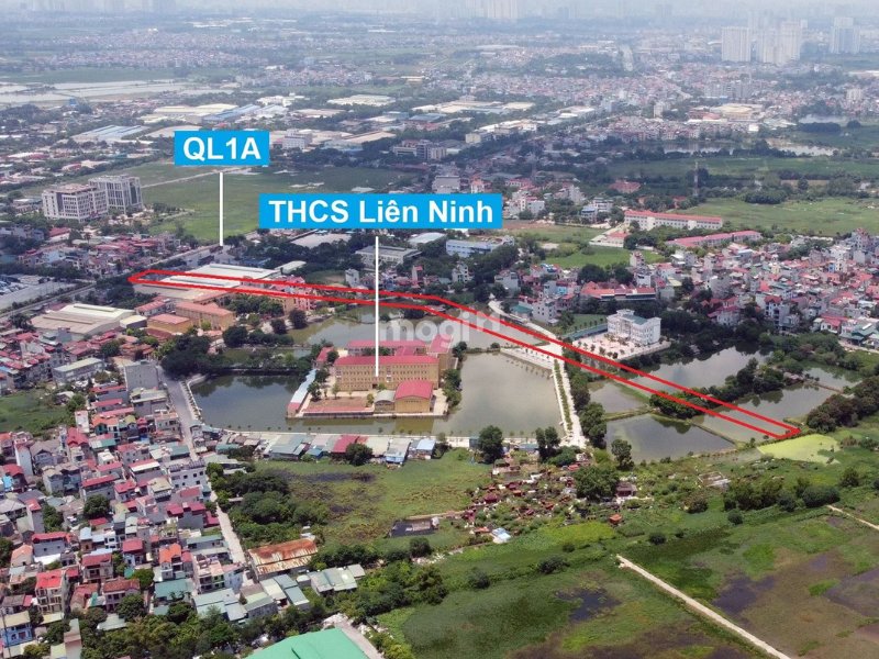 Quốc lộ 1A đi qua xã Liên Ninh