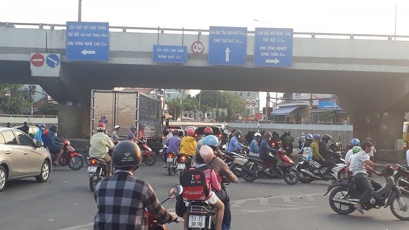 Ngã tư Linh Xuân là nút Mb6623 Đăng Ký Tặng 66K hay bị ùn tắc, nhất là vào các giờ cao điểm