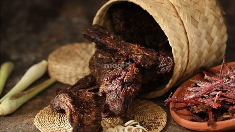 mơ thấy mình đang ăn thịt trâu