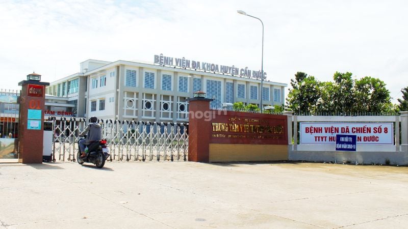 Những tiện ích xung quanh Ngã tư Chợ Trạm