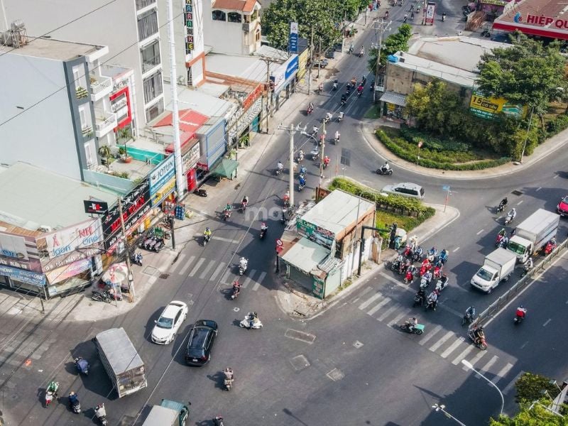 Tham khảo thông tin thị trường bán nhà đường Lê Văn Phan