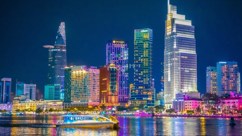 Thành phố Hồ Chí Minh về đêm