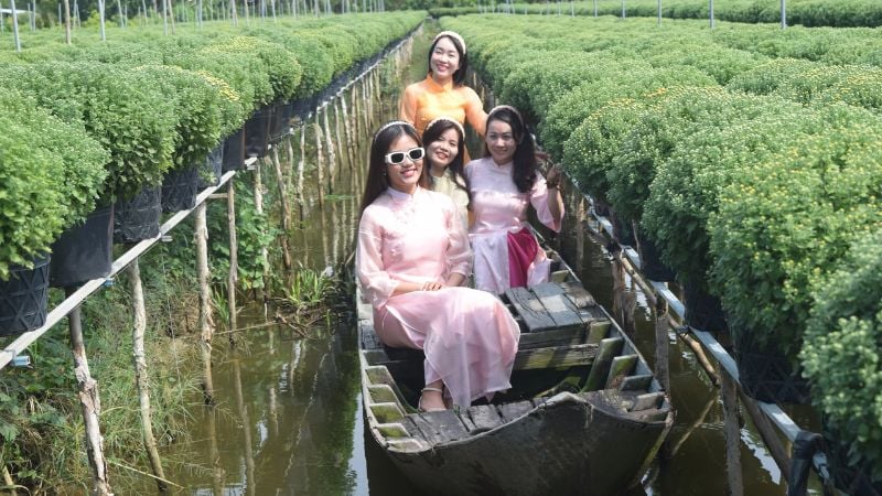 Mô hình du lịch sinh thái nông thôn thu hút nhiều người (Nguồn: Thanh Niên)