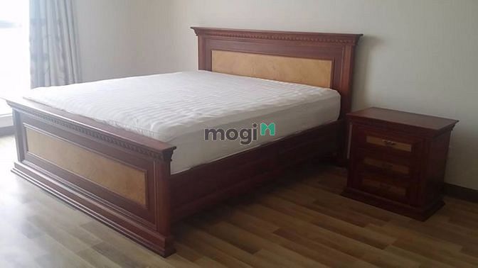 Hình ảnh Mb6623 nạp rút nhanh chóng Sky Center Phổ Quang, 3 phòng ngủ, view sân bay, tầng 15
