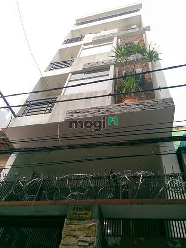 Hình ảnh Bán nhà mặt tiền Quận 1, sản phẩm khan hiếm. 5m x 26m, vuông vức 130m2