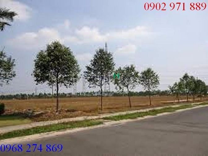 Hình ảnh Cần bán gấp Đất mặt tiền giá rẻ tại P.Thảo Điền Quận 2 giá 25 Tỷ