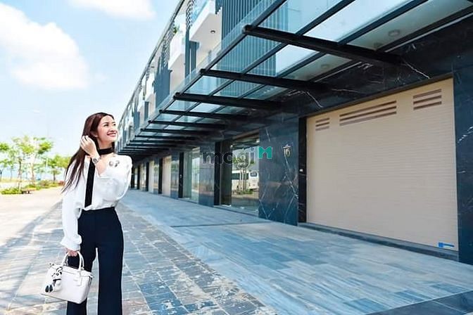 Hình ảnh nhà phố mặt tiền Trần Hưng Đạo