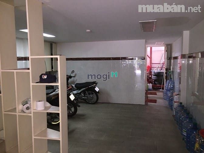 Hình ảnh Nhà MT Thạch Lam, 5x12m, 5 Lầu, Có thang máy, full nội thất.